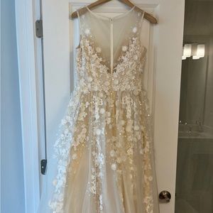 BHLDN (Anthropologie) Wedding Dress, Size 2